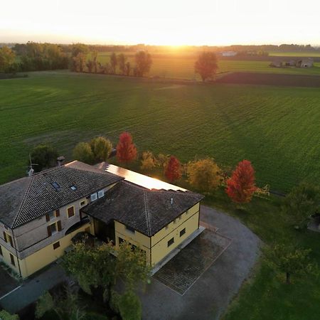 Praticello di Gattatico B&B Il Portico المظهر الخارجي الصورة