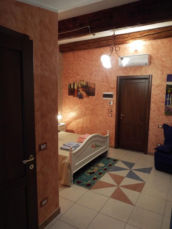 Praticello di Gattatico B&B Il Portico الغرفة الصورة