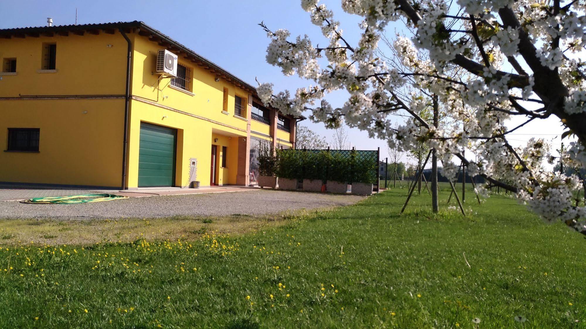 Praticello di Gattatico B&B Il Portico المظهر الخارجي الصورة